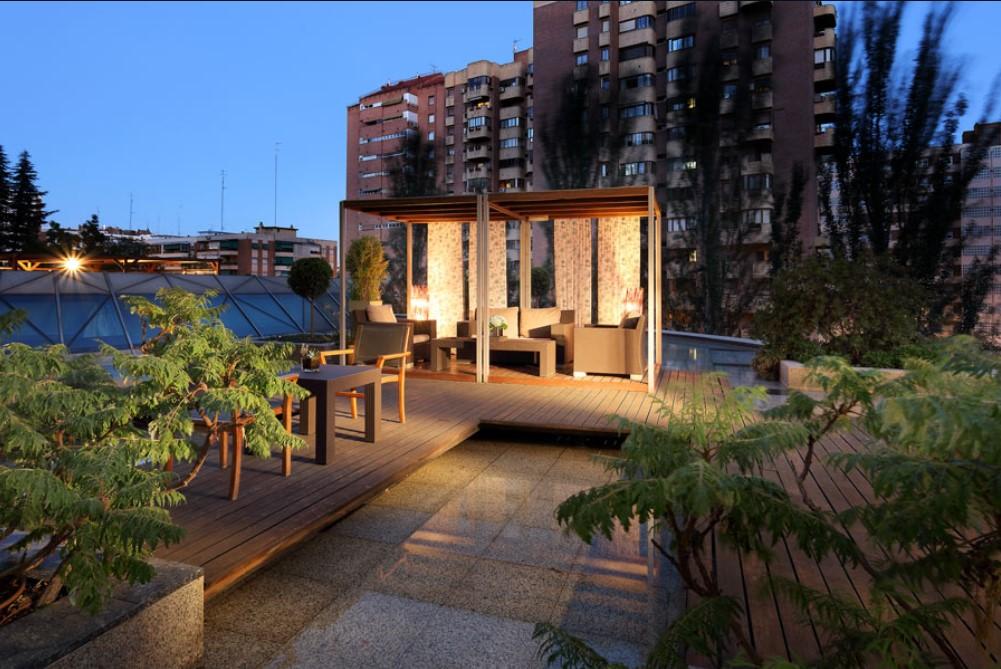 Eurostars Suites Mirasierra Madrid Eksteriør bilde The rooftop garden