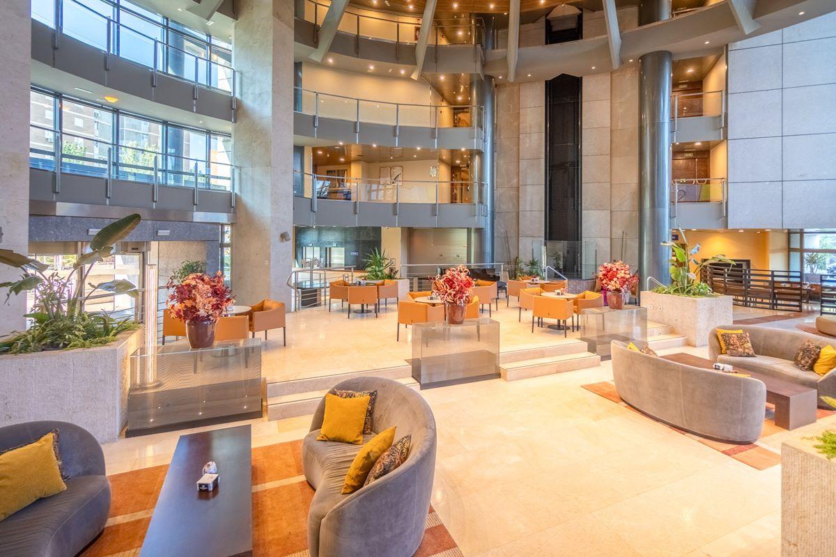 Eurostars Suites Mirasierra Madrid Eksteriør bilde The lobby of the hotel